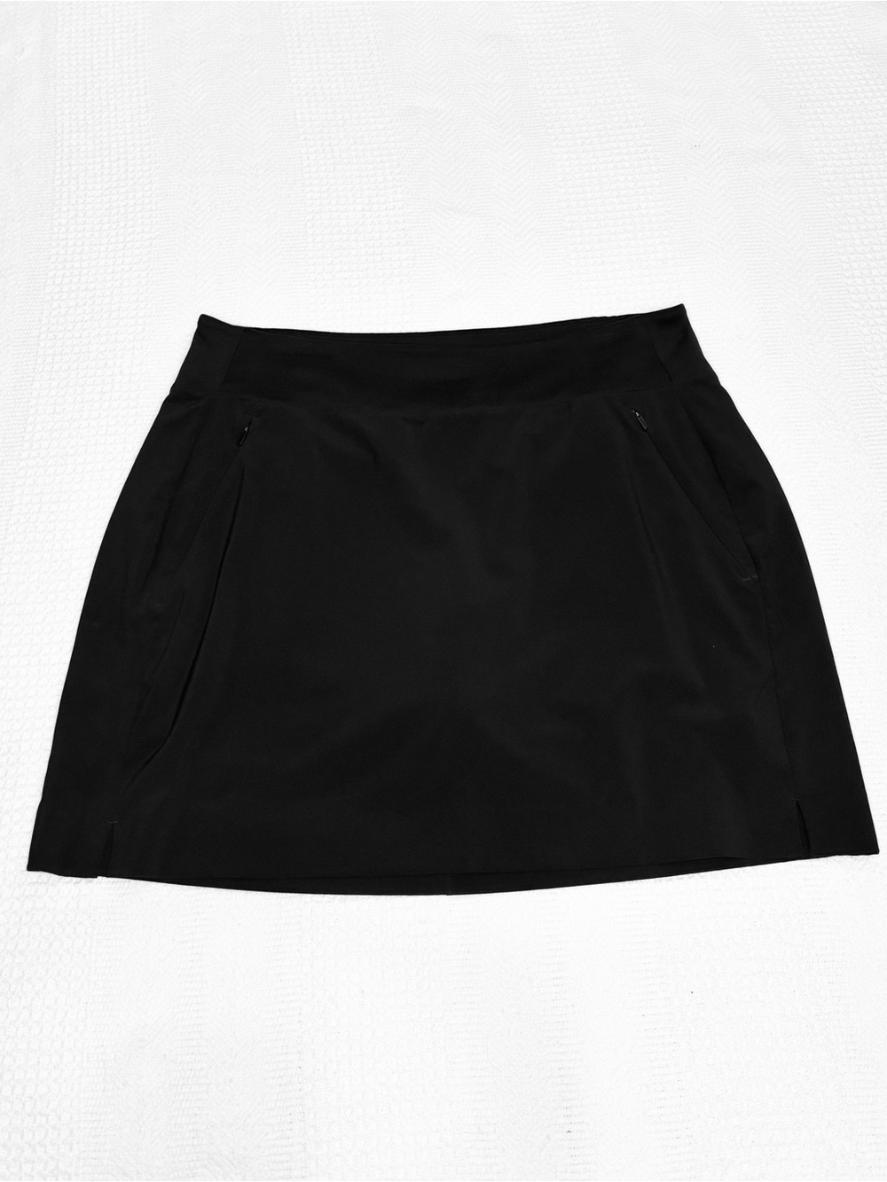 Athleta Soho Skort - Black, Size 10 - Featherweight Stretch w/ Zip Pockets